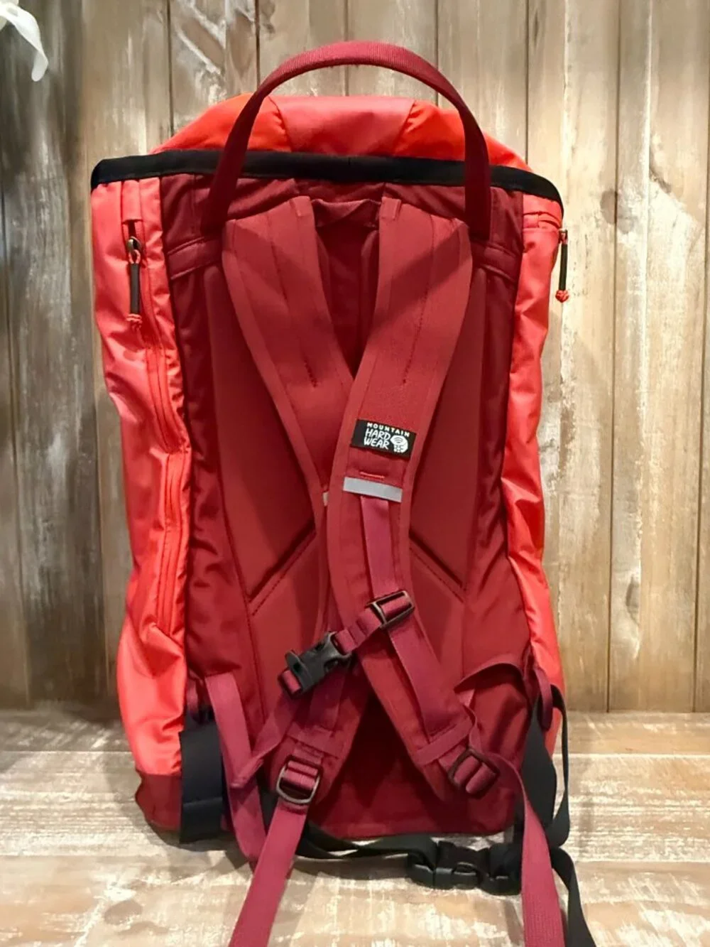 Mountain Hardwear new tags